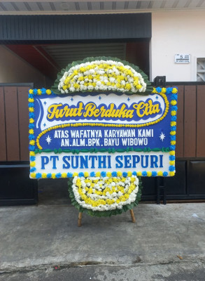 Papan Bunga Duka di Mustikasari